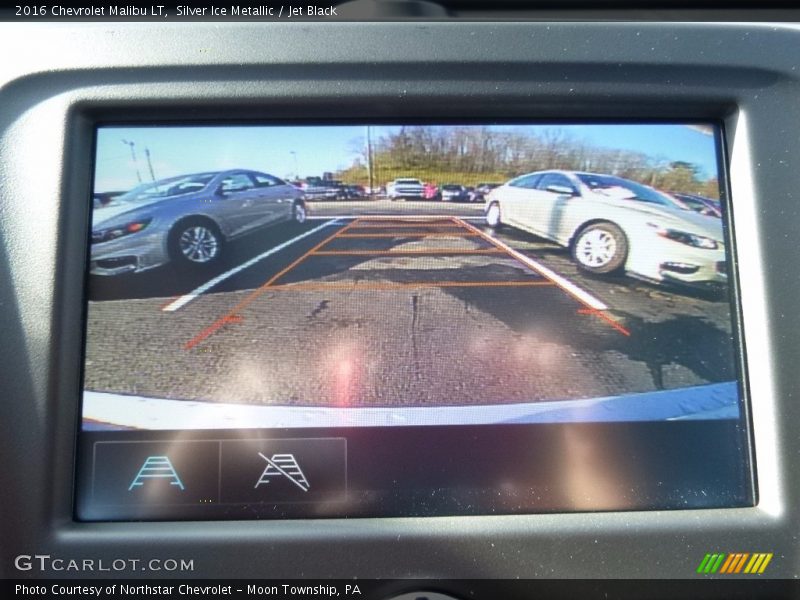 Silver Ice Metallic / Jet Black 2016 Chevrolet Malibu LT
