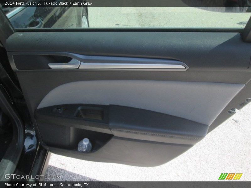 Tuxedo Black / Earth Gray 2014 Ford Fusion S
