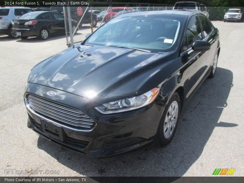 Tuxedo Black / Earth Gray 2014 Ford Fusion S
