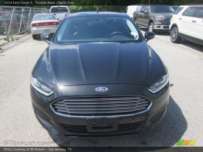 Tuxedo Black / Earth Gray 2014 Ford Fusion S