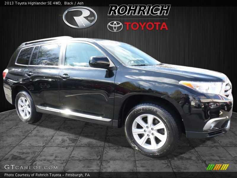 Black / Ash 2013 Toyota Highlander SE 4WD