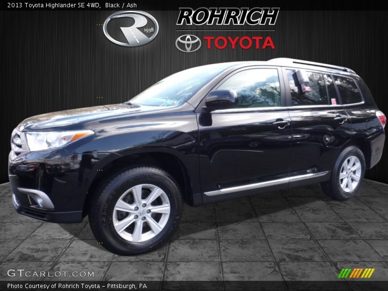 Black / Ash 2013 Toyota Highlander SE 4WD