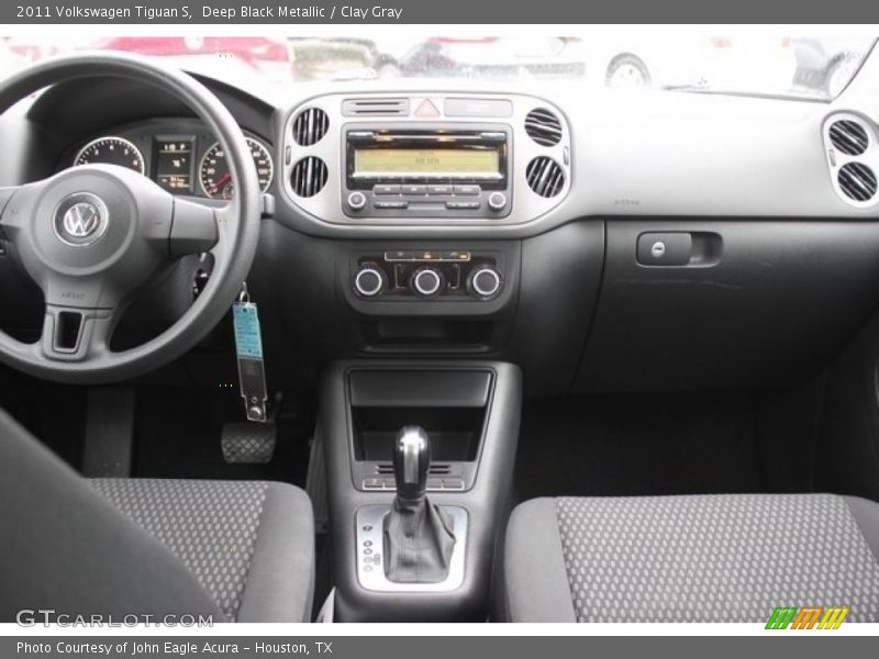 Deep Black Metallic / Clay Gray 2011 Volkswagen Tiguan S