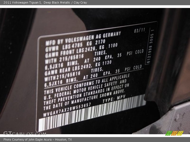 Deep Black Metallic / Clay Gray 2011 Volkswagen Tiguan S