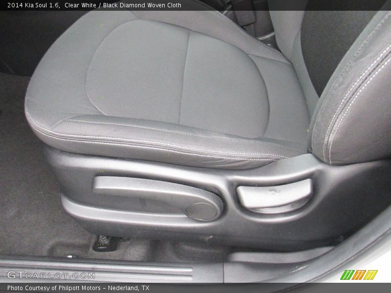 Clear White / Black Diamond Woven Cloth 2014 Kia Soul 1.6