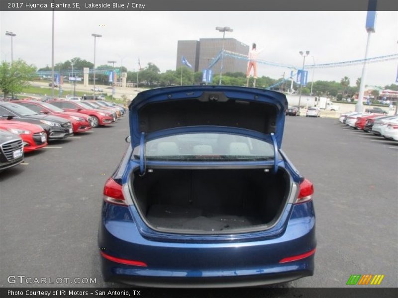 Lakeside Blue / Gray 2017 Hyundai Elantra SE