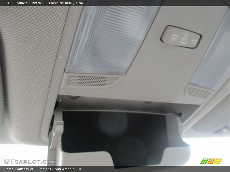 Lakeside Blue / Gray 2017 Hyundai Elantra SE