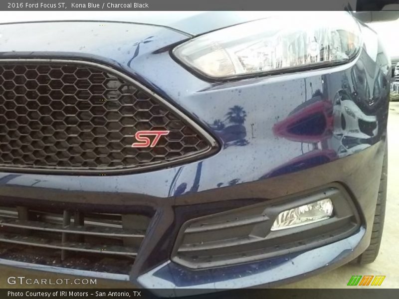 Kona Blue / Charcoal Black 2016 Ford Focus ST