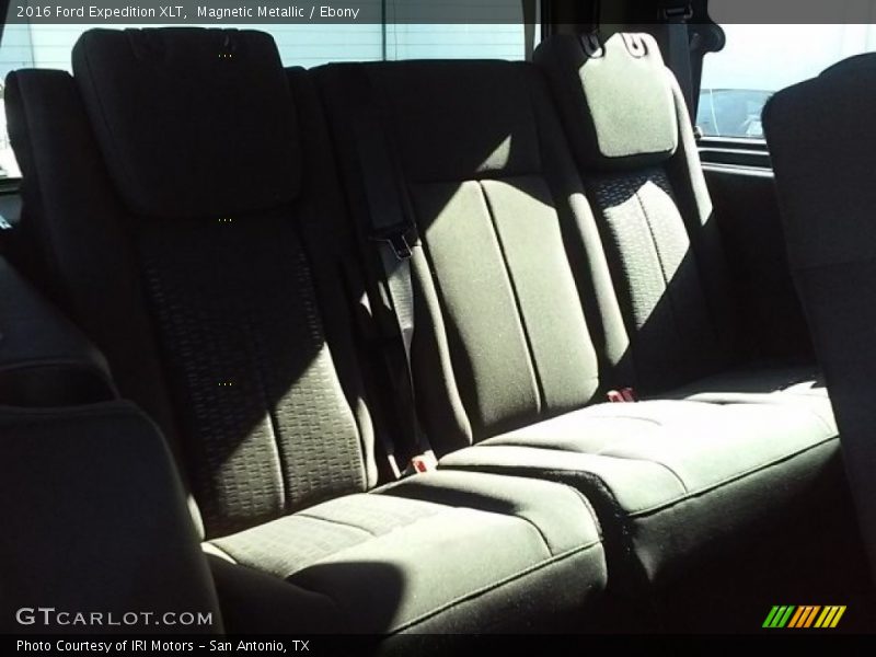 Magnetic Metallic / Ebony 2016 Ford Expedition XLT