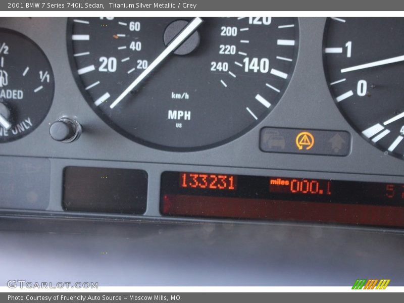 Titanium Silver Metallic / Grey 2001 BMW 7 Series 740iL Sedan