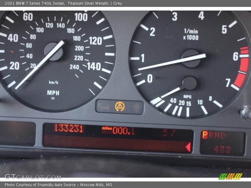 Titanium Silver Metallic / Grey 2001 BMW 7 Series 740iL Sedan