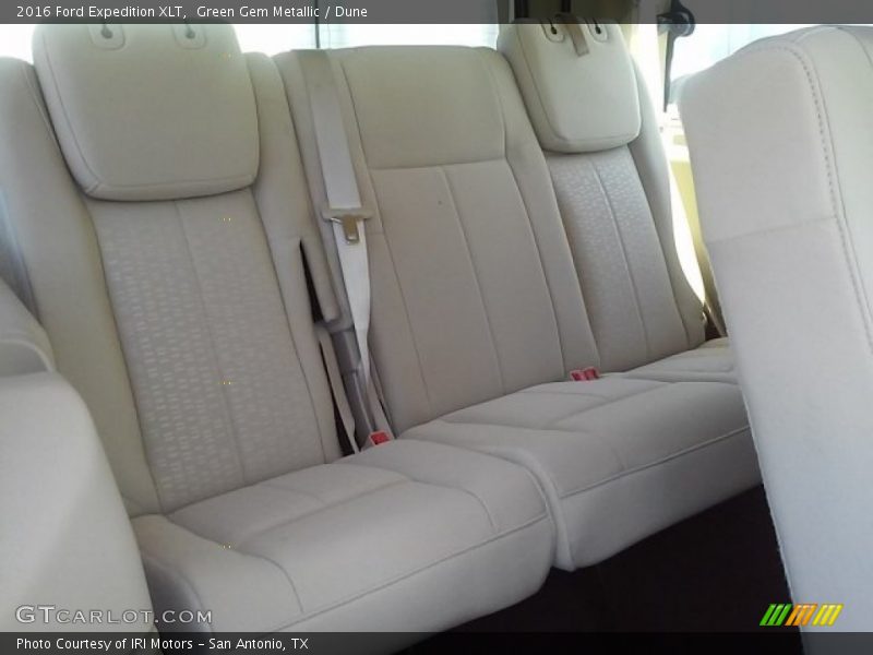 Green Gem Metallic / Dune 2016 Ford Expedition XLT