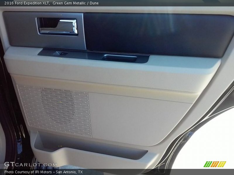 Green Gem Metallic / Dune 2016 Ford Expedition XLT