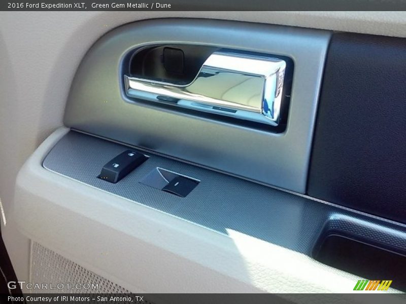 Green Gem Metallic / Dune 2016 Ford Expedition XLT