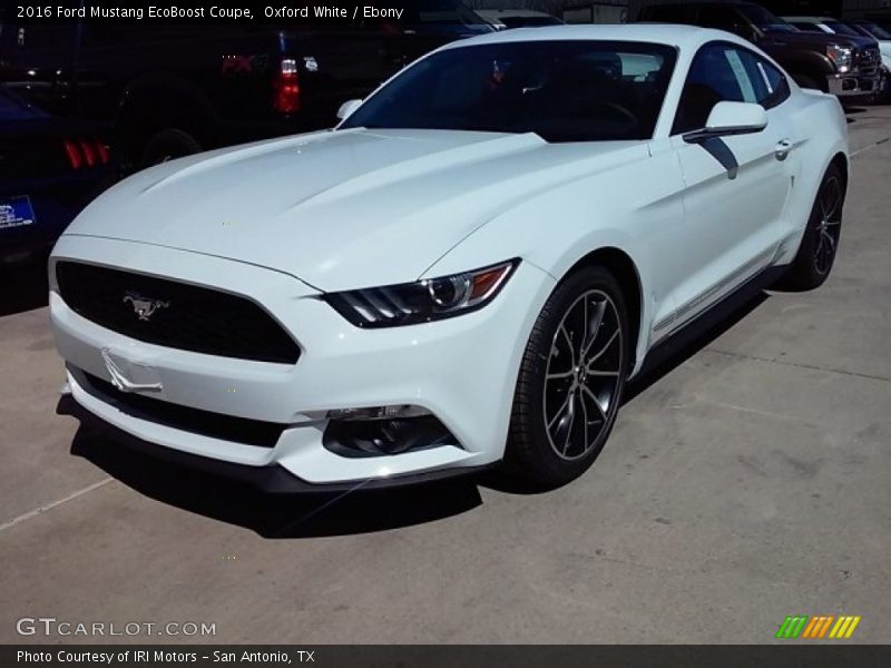 Oxford White / Ebony 2016 Ford Mustang EcoBoost Coupe