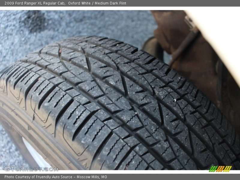 Oxford White / Medium Dark Flint 2009 Ford Ranger XL Regular Cab