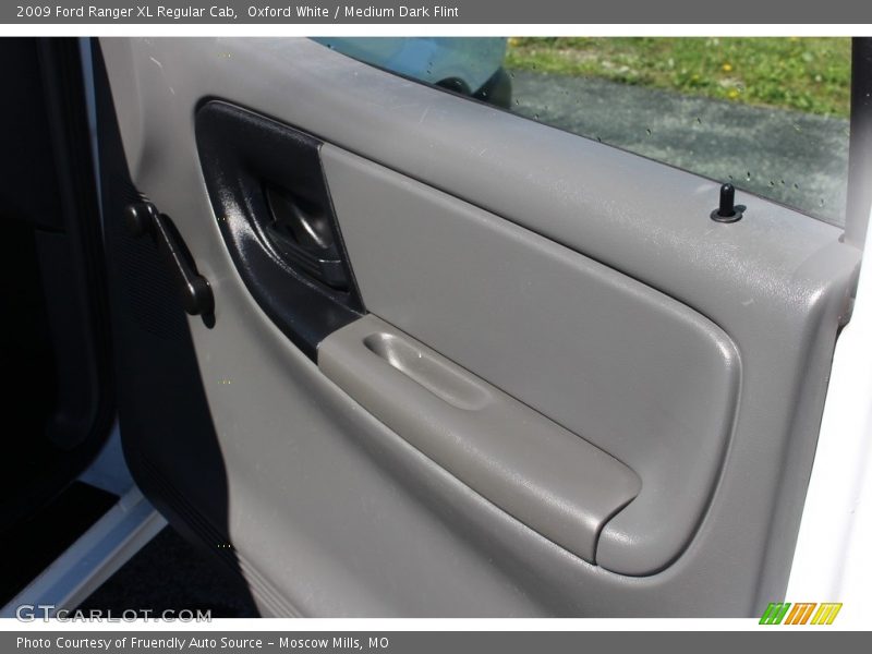 Oxford White / Medium Dark Flint 2009 Ford Ranger XL Regular Cab