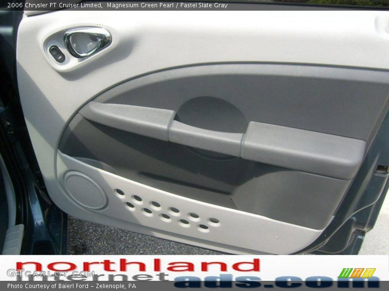Magnesium Green Pearl / Pastel Slate Gray 2006 Chrysler PT Cruiser Limited