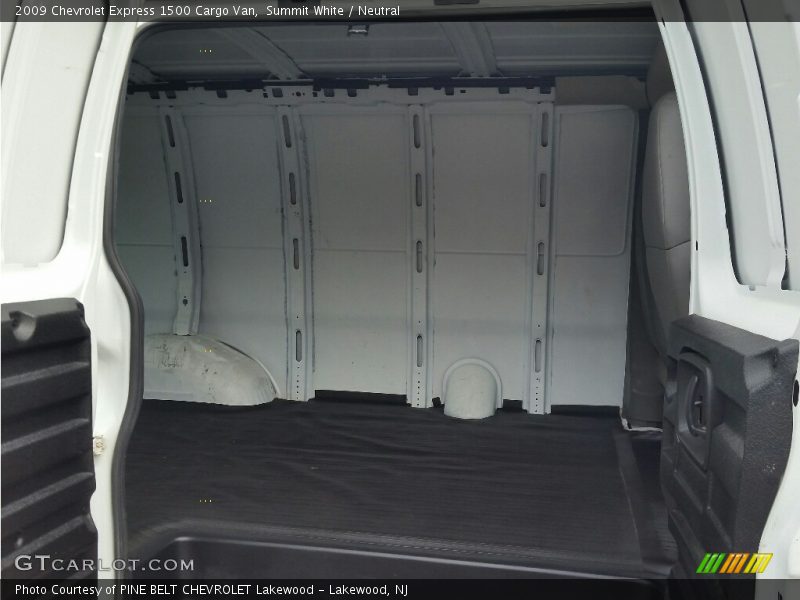 Summit White / Neutral 2009 Chevrolet Express 1500 Cargo Van