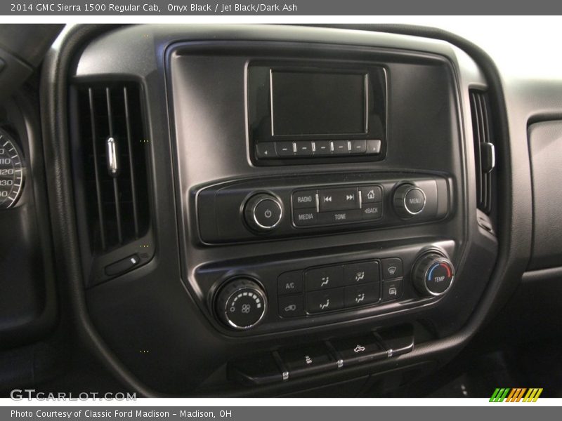 Onyx Black / Jet Black/Dark Ash 2014 GMC Sierra 1500 Regular Cab