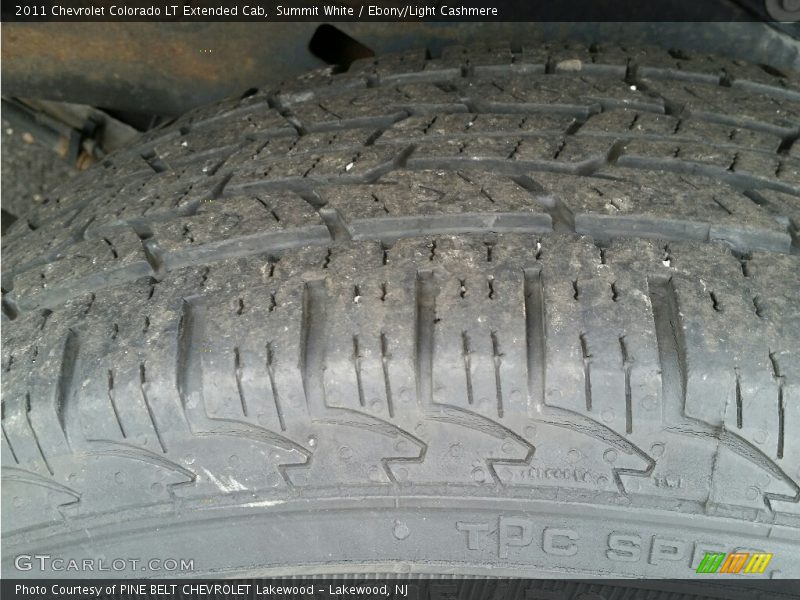 Summit White / Ebony/Light Cashmere 2011 Chevrolet Colorado LT Extended Cab