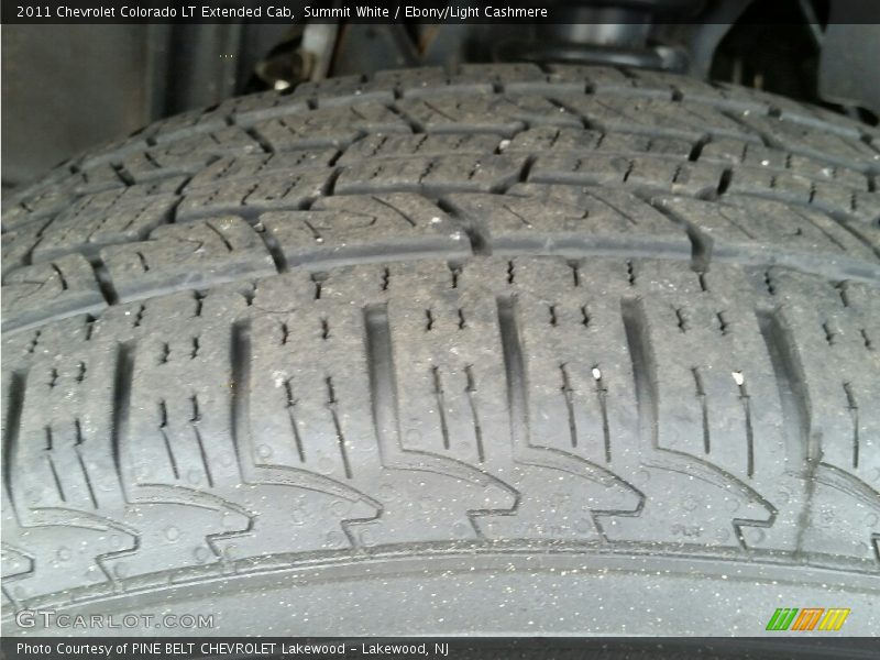 Summit White / Ebony/Light Cashmere 2011 Chevrolet Colorado LT Extended Cab