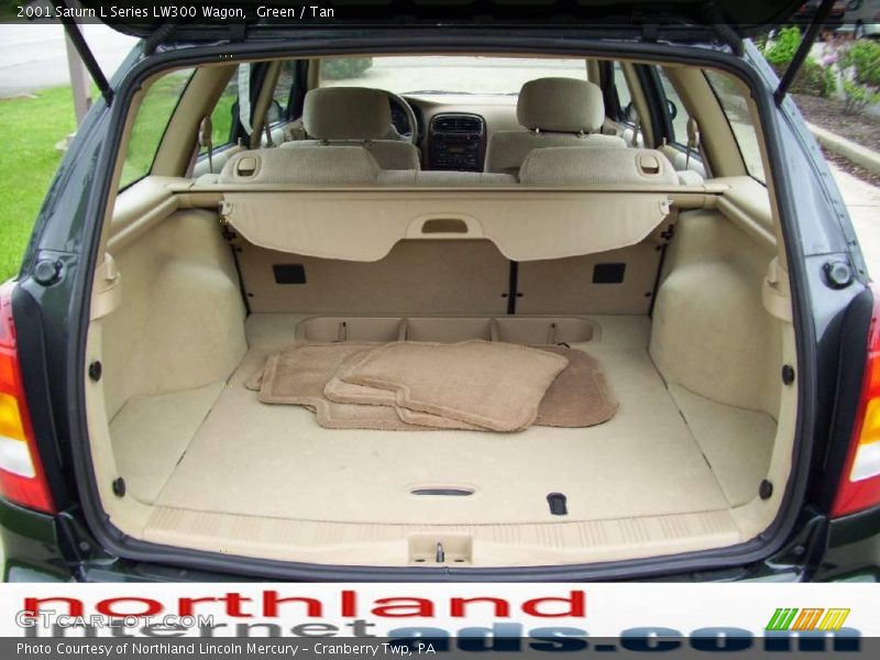 Green / Tan 2001 Saturn L Series LW300 Wagon