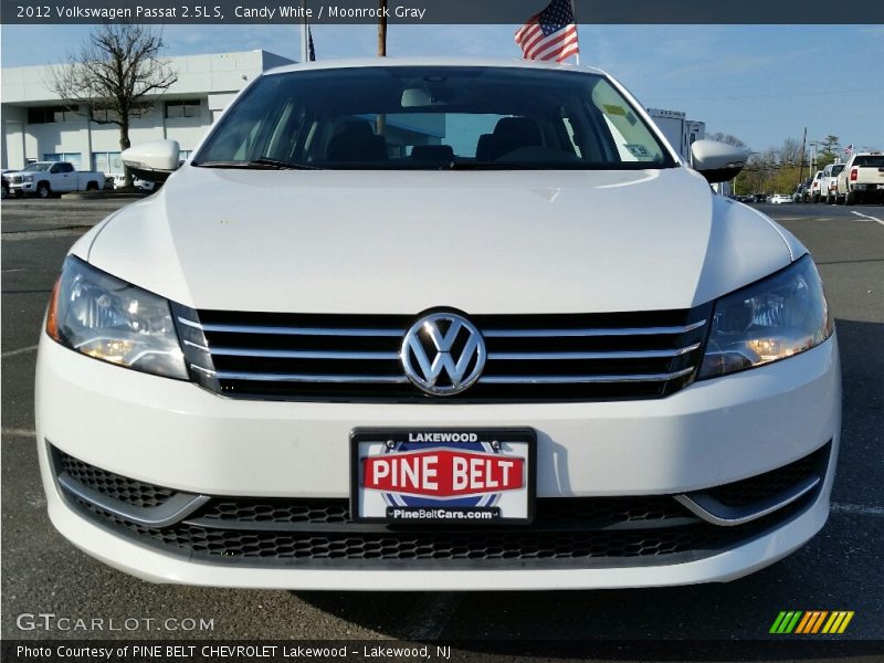 Candy White / Moonrock Gray 2012 Volkswagen Passat 2.5L S