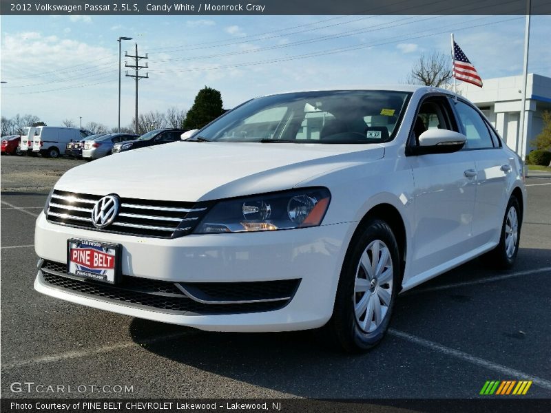 Candy White / Moonrock Gray 2012 Volkswagen Passat 2.5L S