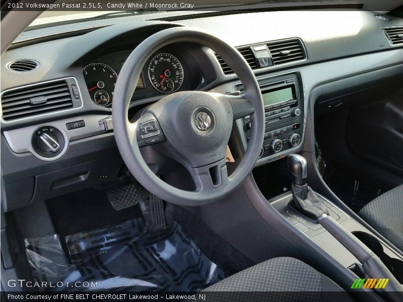 Candy White / Moonrock Gray 2012 Volkswagen Passat 2.5L S