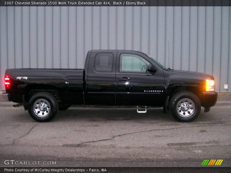 Black / Ebony Black 2007 Chevrolet Silverado 1500 Work Truck Extended Cab 4x4