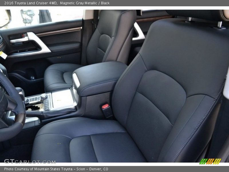 Magnetic Gray Metallic / Black 2016 Toyota Land Cruiser 4WD