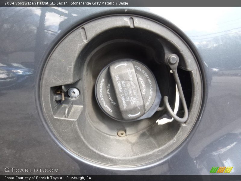 Stonehenge Grey Metallic / Beige 2004 Volkswagen Passat GLS Sedan