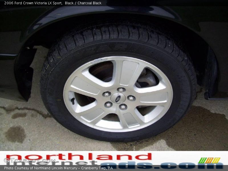 Black / Charcoal Black 2006 Ford Crown Victoria LX Sport