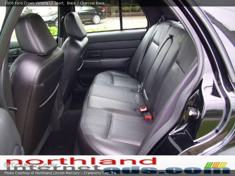 Black / Charcoal Black 2006 Ford Crown Victoria LX Sport