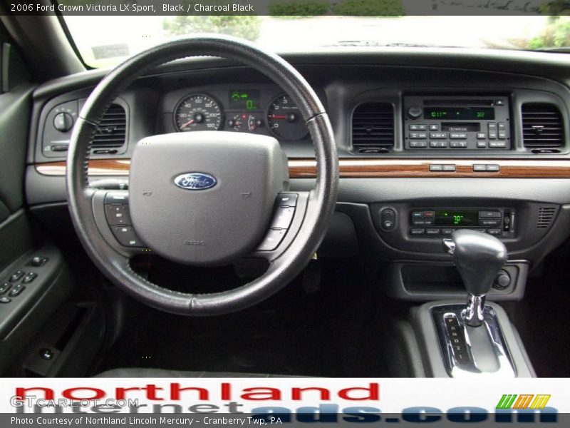 Black / Charcoal Black 2006 Ford Crown Victoria LX Sport