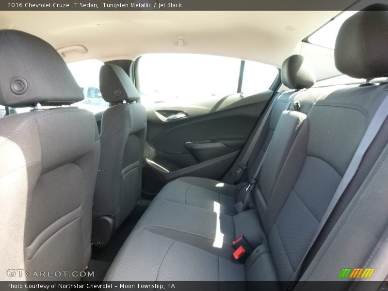 Tungsten Metallic / Jet Black 2016 Chevrolet Cruze LT Sedan