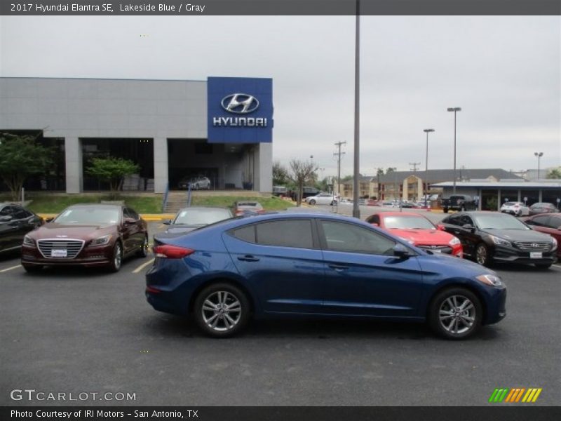 Lakeside Blue / Gray 2017 Hyundai Elantra SE