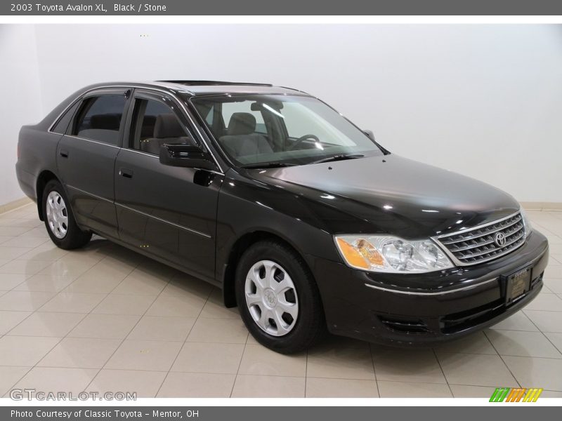 Black / Stone 2003 Toyota Avalon XL