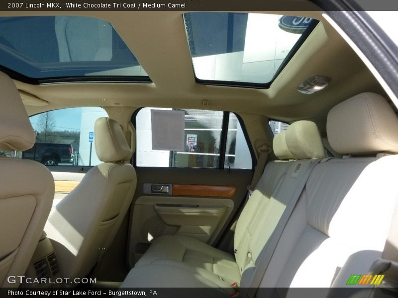 White Chocolate Tri Coat / Medium Camel 2007 Lincoln MKX