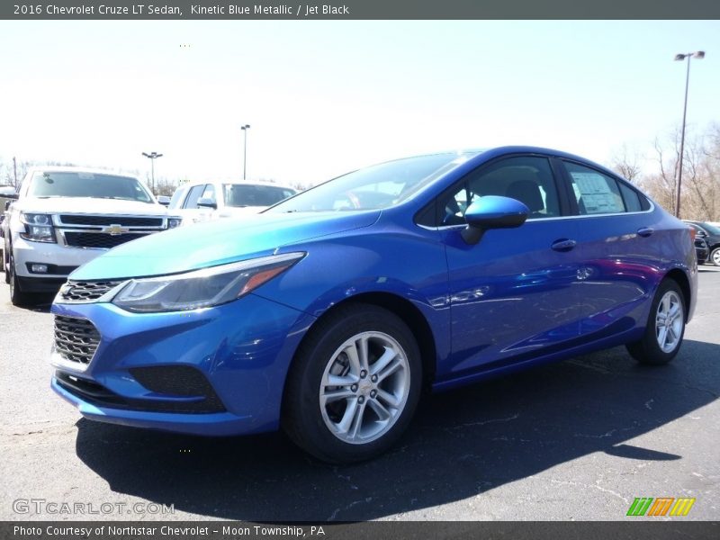 Kinetic Blue Metallic / Jet Black 2016 Chevrolet Cruze LT Sedan