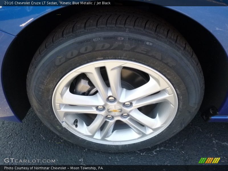Kinetic Blue Metallic / Jet Black 2016 Chevrolet Cruze LT Sedan
