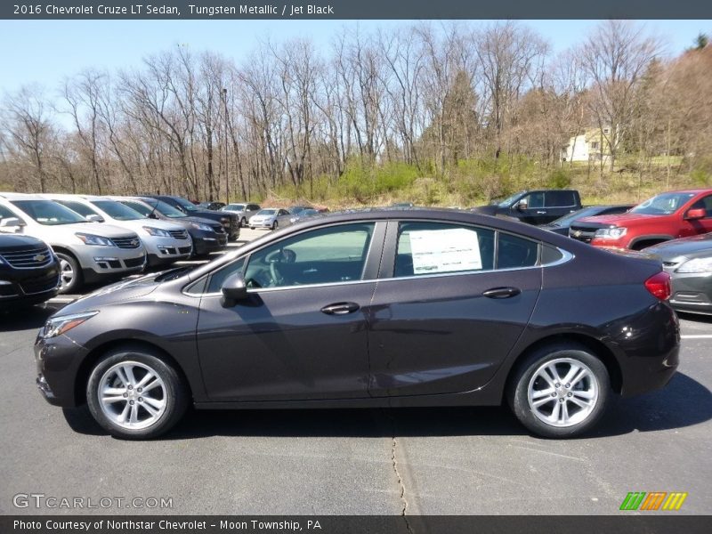 Tungsten Metallic / Jet Black 2016 Chevrolet Cruze LT Sedan