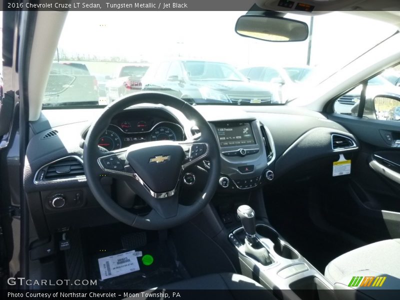 Tungsten Metallic / Jet Black 2016 Chevrolet Cruze LT Sedan