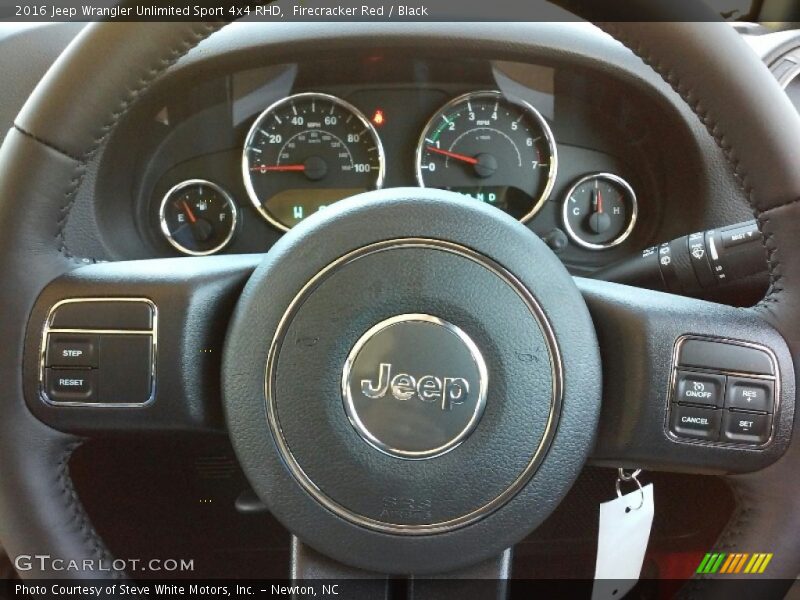 Firecracker Red / Black 2016 Jeep Wrangler Unlimited Sport 4x4 RHD