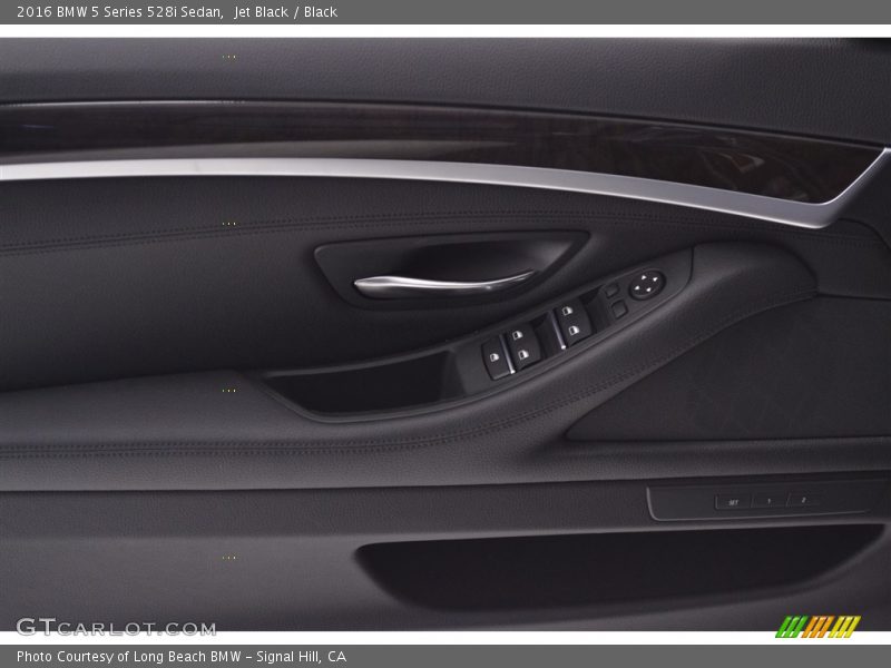 Jet Black / Black 2016 BMW 5 Series 528i Sedan