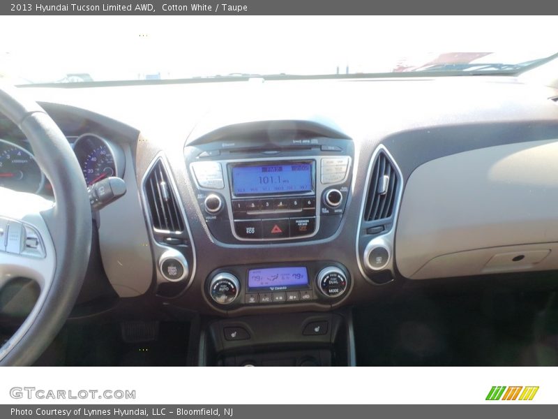 Cotton White / Taupe 2013 Hyundai Tucson Limited AWD