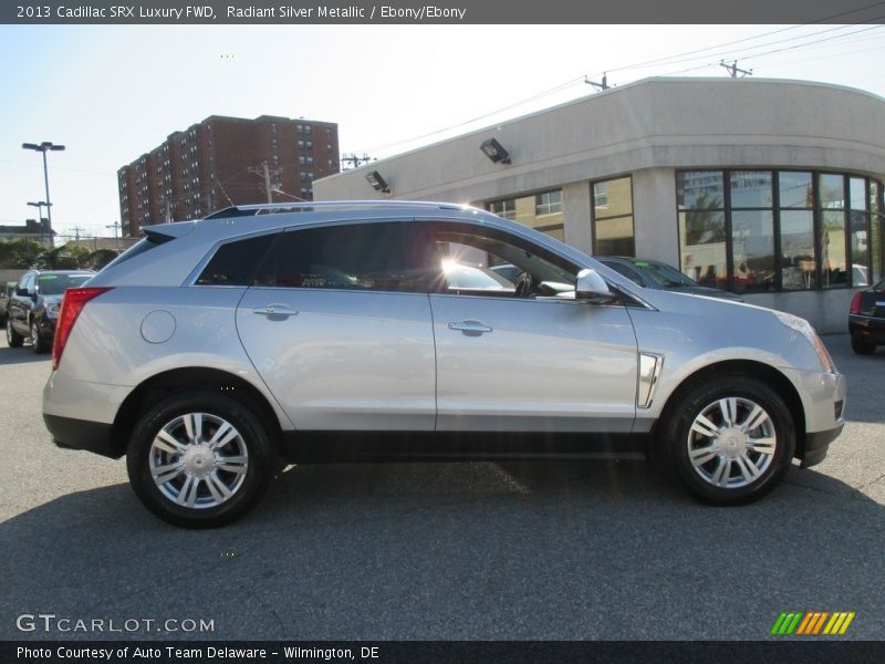 Radiant Silver Metallic / Ebony/Ebony 2013 Cadillac SRX Luxury FWD
