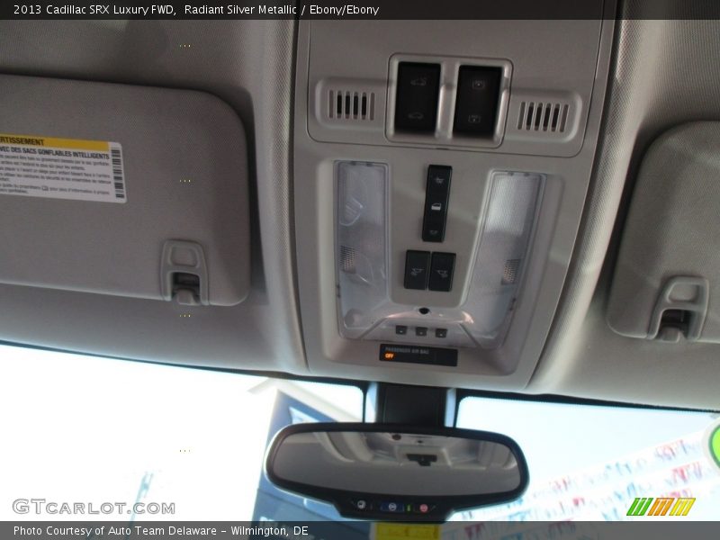 Radiant Silver Metallic / Ebony/Ebony 2013 Cadillac SRX Luxury FWD