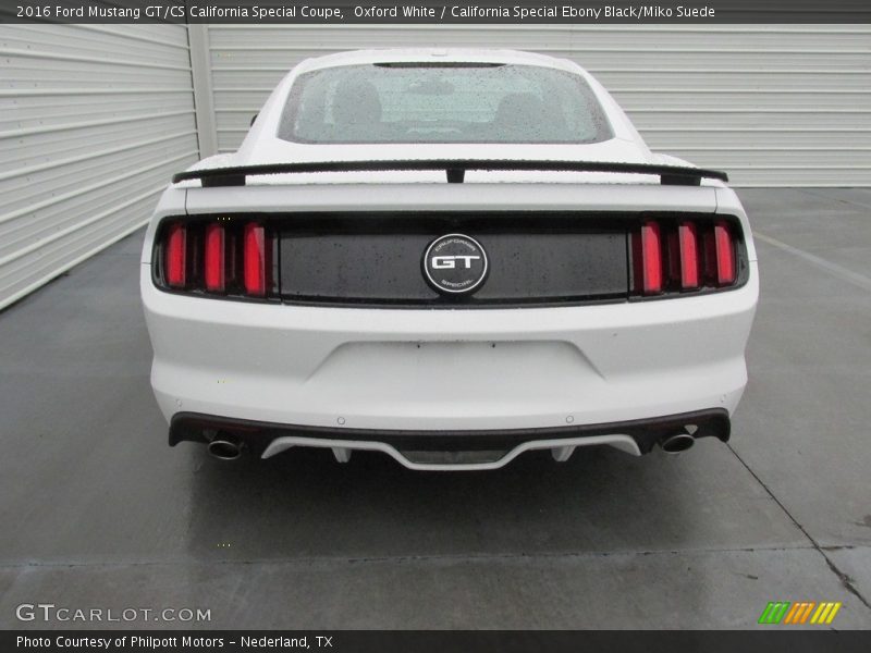 Oxford White / California Special Ebony Black/Miko Suede 2016 Ford Mustang GT/CS California Special Coupe